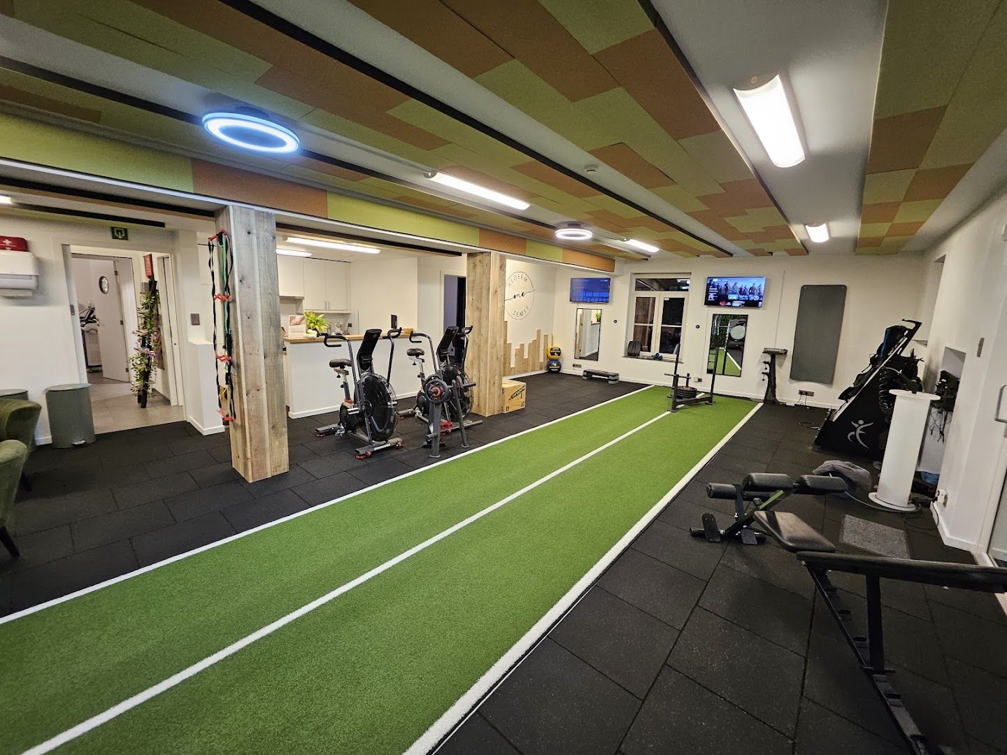 Redeem Me — Milon Cirkeltraining in Weerde